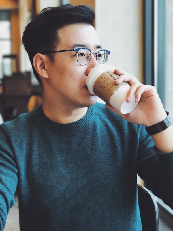 Man drinking coffee - Introverted Alpha